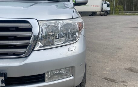 Toyota Land Cruiser 200, 2009 год, 2 400 000 рублей, 2 фотография