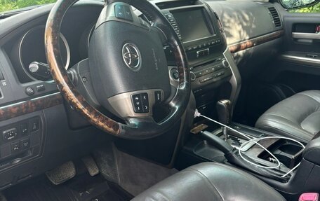 Toyota Land Cruiser 200, 2009 год, 2 400 000 рублей, 14 фотография