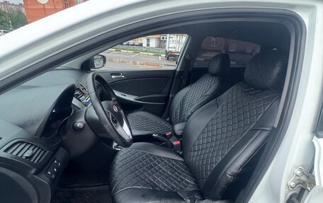 Hyundai Solaris II рестайлинг, 2012 год, 830 000 рублей, 7 фотография
