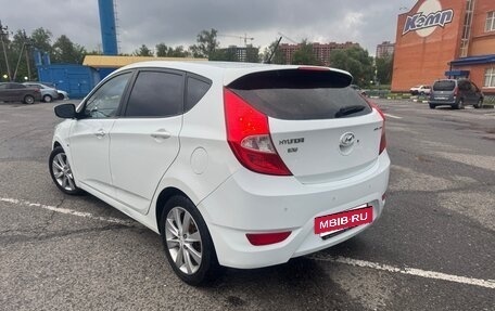 Hyundai Solaris II рестайлинг, 2012 год, 830 000 рублей, 6 фотография