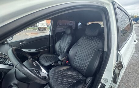 Hyundai Solaris II рестайлинг, 2012 год, 830 000 рублей, 12 фотография