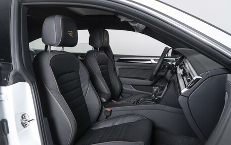 Volkswagen Passat CC, 2024 год, 4 879 000 рублей, 13 фотография