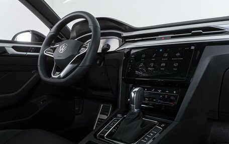Volkswagen Passat CC, 2024 год, 4 879 000 рублей, 29 фотография