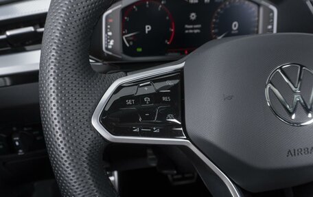 Volkswagen Passat CC, 2024 год, 4 879 000 рублей, 26 фотография