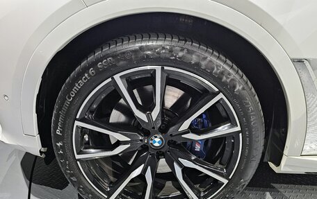 BMW X7, 2021 год, 10 750 000 рублей, 3 фотография