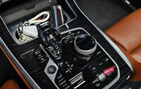 BMW X7, 2021 год, 10 750 000 рублей, 7 фотография