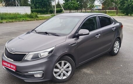 KIA Rio III рестайлинг, 2015 год, 1 100 000 рублей, 3 фотография