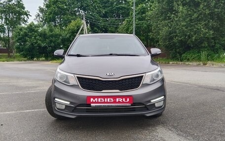 KIA Rio III рестайлинг, 2015 год, 1 100 000 рублей, 2 фотография