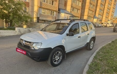 Renault Duster I рестайлинг, 2019 год, 935 000 рублей, 3 фотография