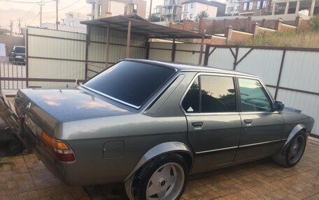 BMW 5 серия, 1985 год, 750 000 рублей, 5 фотография