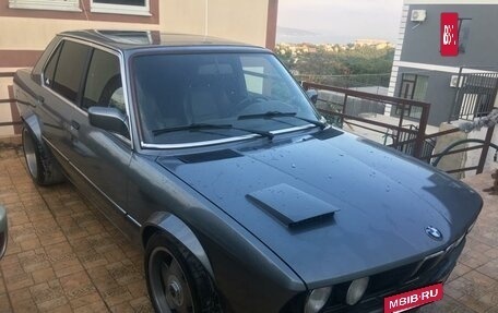 BMW 5 серия, 1985 год, 750 000 рублей, 6 фотография