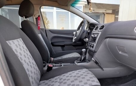 Ford Focus II рестайлинг, 2007 год, 329 000 рублей, 6 фотография