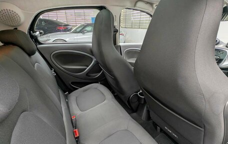 Smart Forfour II, 2016 год, 1 700 000 рублей, 16 фотография