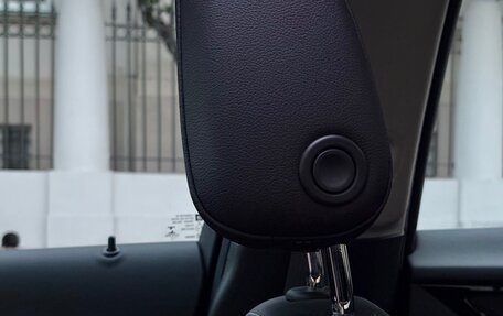Buick Regal VI, 2017 год, 2 950 000 рублей, 34 фотография