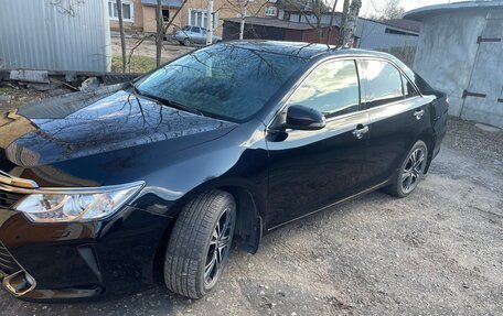 Toyota Camry, 2017 год, 2 700 000 рублей, 9 фотография