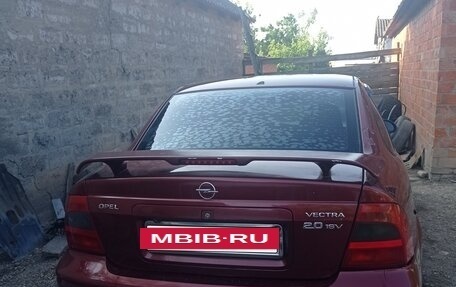 Opel Vectra B рестайлинг, 2000 год, 220 000 рублей, 3 фотография
