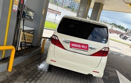 Toyota Alphard III, 2013 год, 2 550 000 рублей, 4 фотография