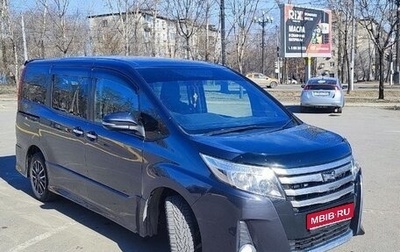 Toyota Noah III, 2015 год, 1 590 000 рублей, 1 фотография