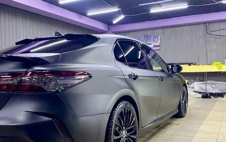 Toyota Camry, 2020 год, 2 720 000 рублей, 4 фотография