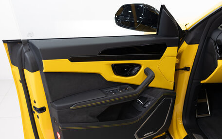 Lamborghini Urus I, 2025 год, 48 590 000 рублей, 8 фотография