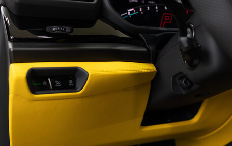 Lamborghini Urus I, 2025 год, 48 590 000 рублей, 15 фотография