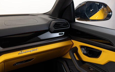 Lamborghini Urus I, 2025 год, 48 590 000 рублей, 24 фотография