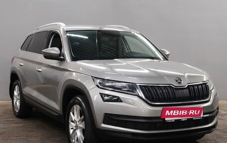 Skoda Kodiaq I, 2019 год, 2 800 000 рублей, 3 фотография