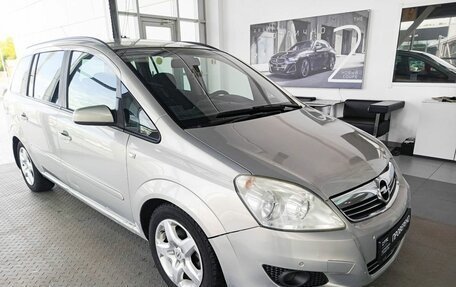 Opel Zafira B, 2008 год, 655 000 рублей, 3 фотография