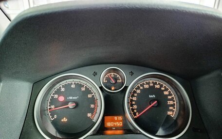 Opel Zafira B, 2008 год, 655 000 рублей, 16 фотография