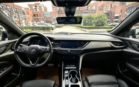 Buick Regal VI, 2022 год, 1 990 000 рублей, 8 фотография