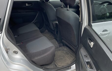 Nissan Wingroad III, 2010 год, 680 000 рублей, 25 фотография