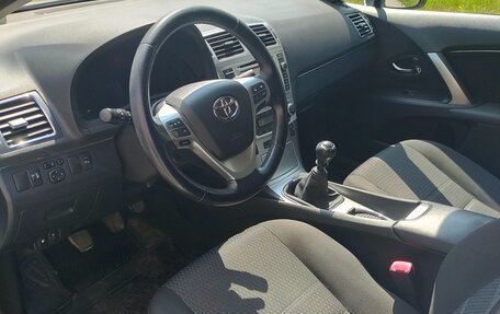 Toyota Avensis III рестайлинг, 2012 год, 1 700 000 рублей, 7 фотография