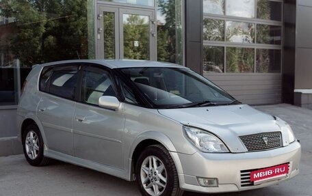 Toyota Opa I рестайлинг, 2002 год, 670 000 рублей, 3 фотография