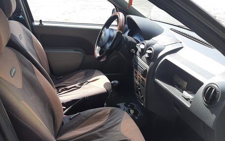 Renault Logan I, 2006 год, 325 000 рублей, 5 фотография