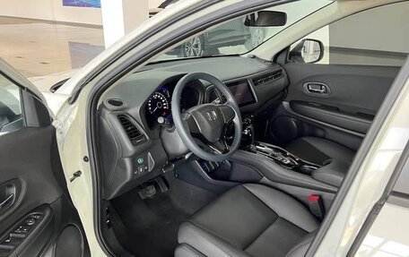 Honda Vezel, 2020 год, 1 414 000 рублей, 5 фотография
