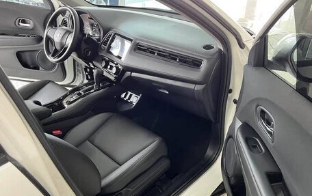 Honda Vezel, 2020 год, 1 414 000 рублей, 8 фотография