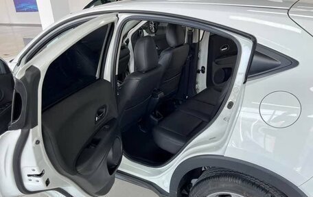 Honda Vezel, 2020 год, 1 414 000 рублей, 9 фотография