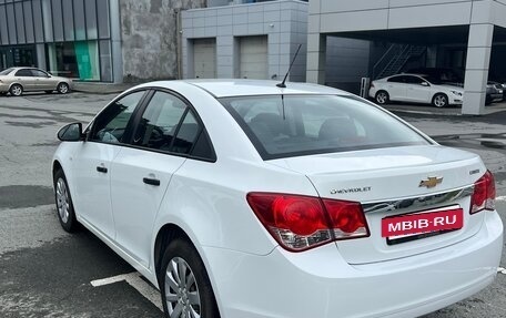 Chevrolet Cruze II, 2012 год, 700 000 рублей, 4 фотография