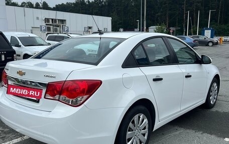 Chevrolet Cruze II, 2012 год, 700 000 рублей, 6 фотография