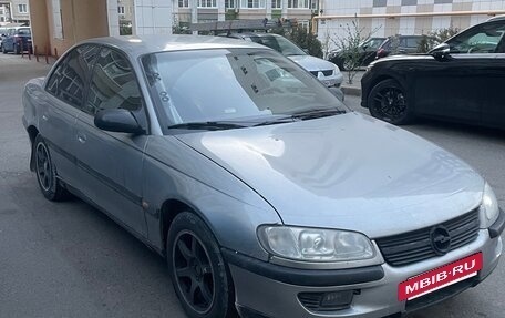 Opel Omega B, 1995 год, 300 000 рублей, 4 фотография