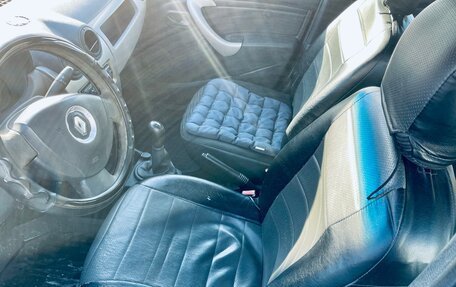 Renault Logan I, 2011 год, 295 000 рублей, 21 фотография