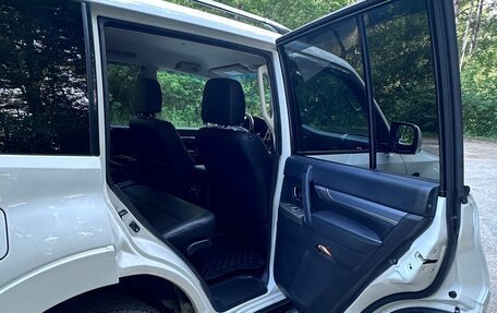 Mitsubishi Pajero IV, 2019 год, 4 250 000 рублей, 16 фотография