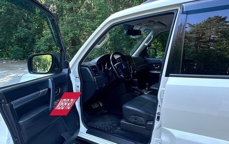 Mitsubishi Pajero IV, 2019 год, 4 250 000 рублей, 13 фотография