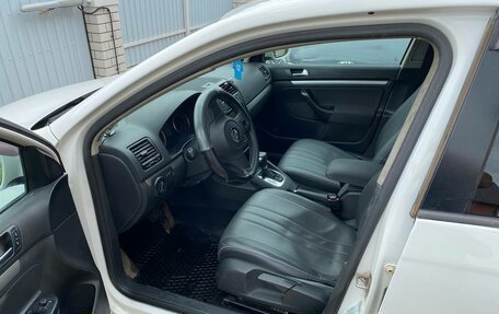 Volkswagen Jetta VI, 2009 год, 650 000 рублей, 11 фотография