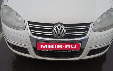 Volkswagen Jetta VI, 2009 год, 650 000 рублей, 14 фотография