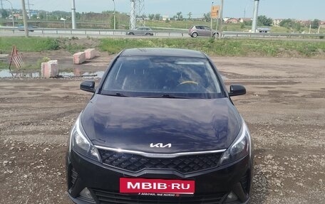 KIA Rio IV, 2022 год, 1 100 000 рублей, 4 фотография