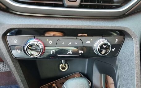 Chevrolet Orlando, 2022 год, 1 250 333 рублей, 14 фотография