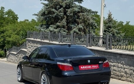 BMW M5, 2005 год, 2 150 000 рублей, 3 фотография