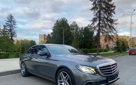 Mercedes-Benz E-Класс, 2017 год, 3 120 000 рублей, 3 фотография