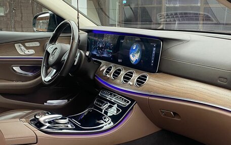Mercedes-Benz E-Класс, 2017 год, 3 120 000 рублей, 8 фотография